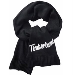 Timberland women’s Script Logo scarf